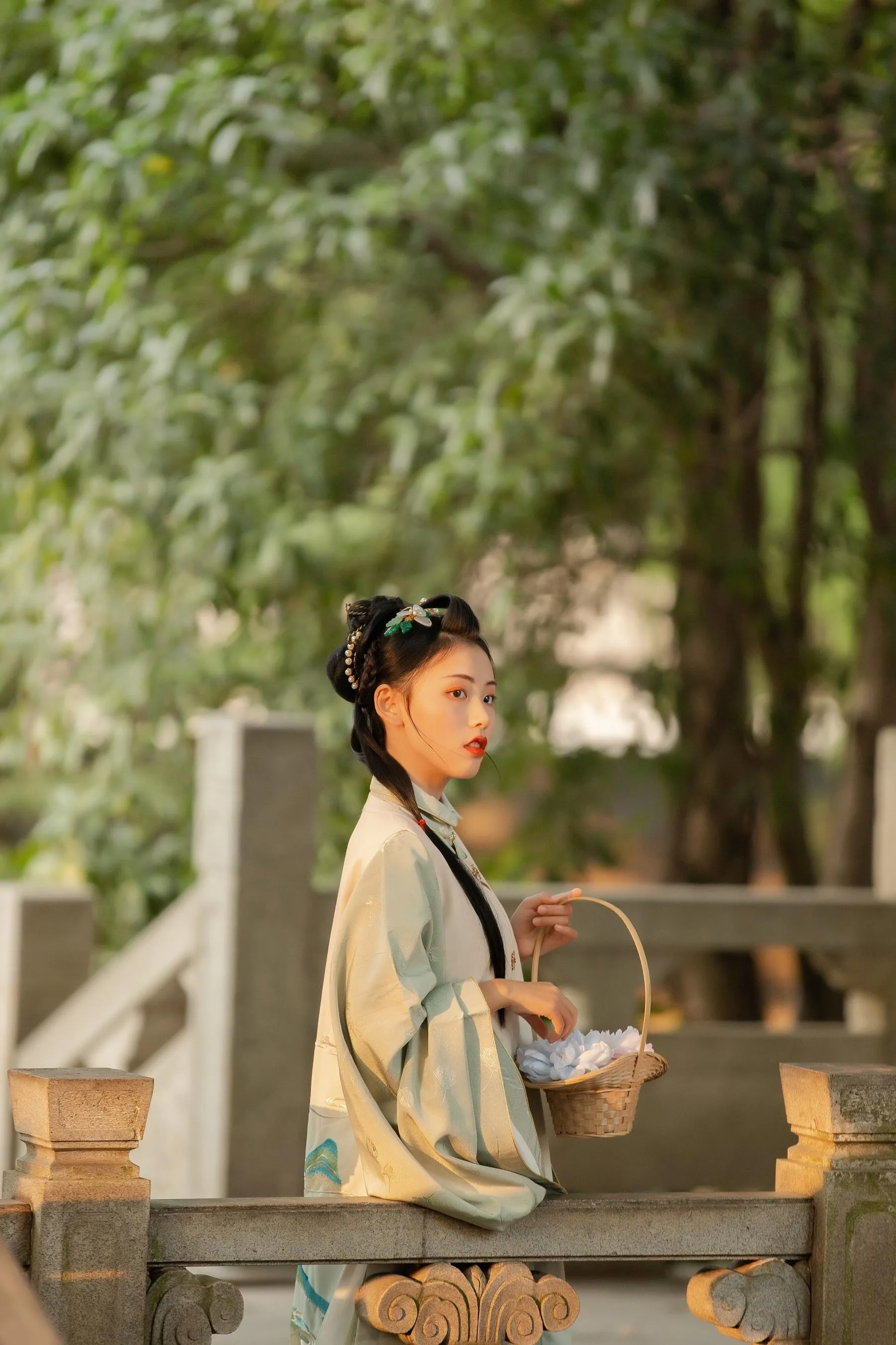 [YITUYU艺图语]2022.08.28 春雨杏花急急落 日落欣橙 [27P]插图7